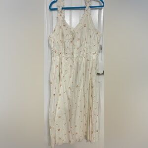 Old Navy White Floral Dress
